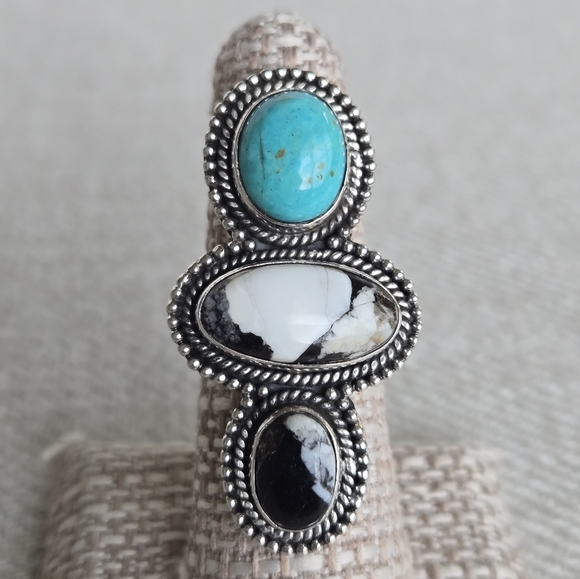 Native American Southwest Turquoise White Buffalo Ring Size Adjustable